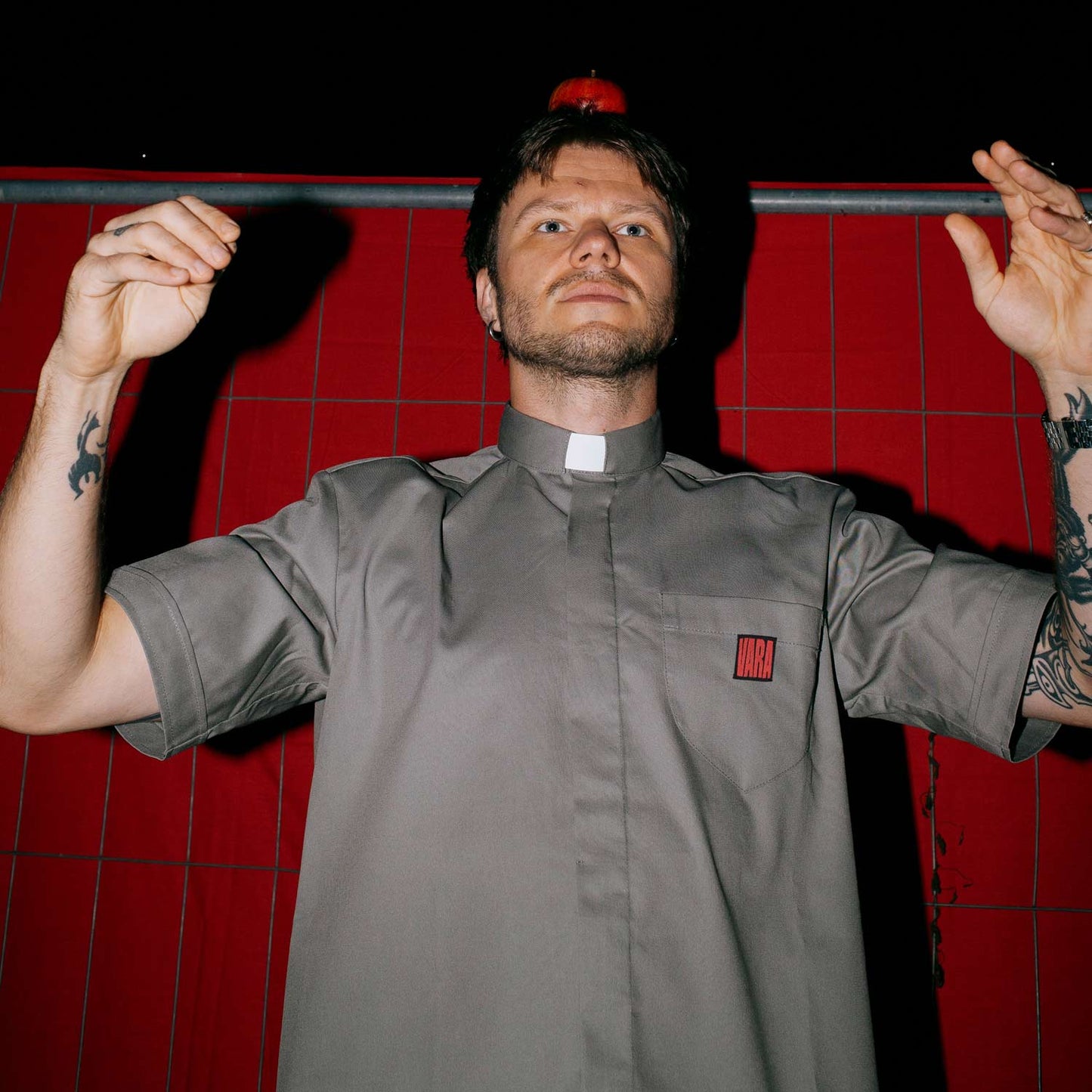 !PREORDER! GOD SHIRT